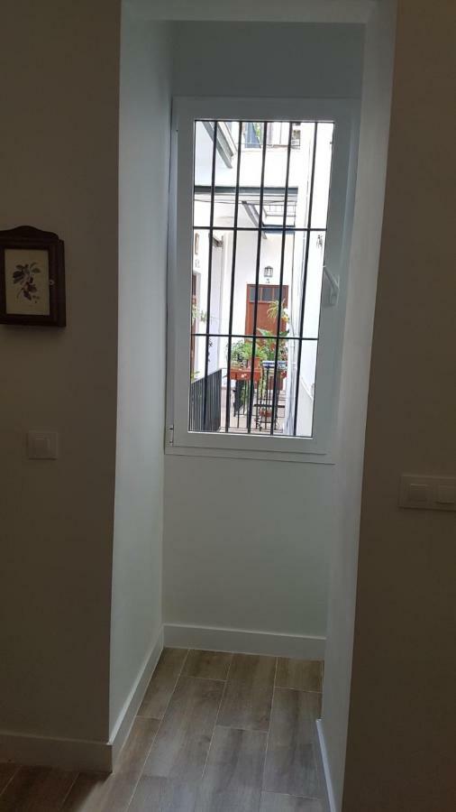 Luxury Apartment In Triana Close To The River Sevilha Exterior foto