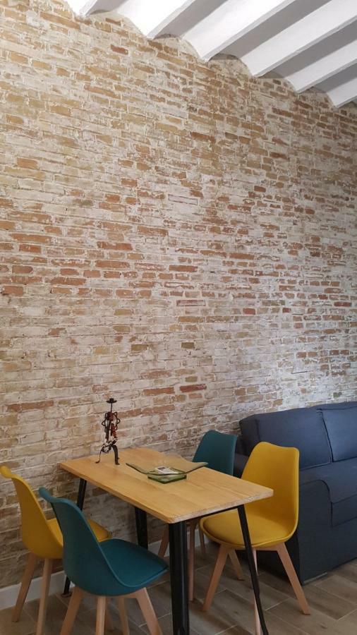Luxury Apartment In Triana Close To The River Sevilha Exterior foto
